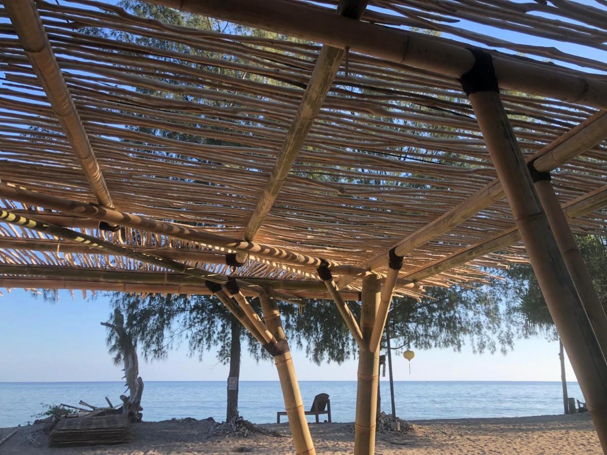 La Boheme Hotel Gili Islands Exterior photo