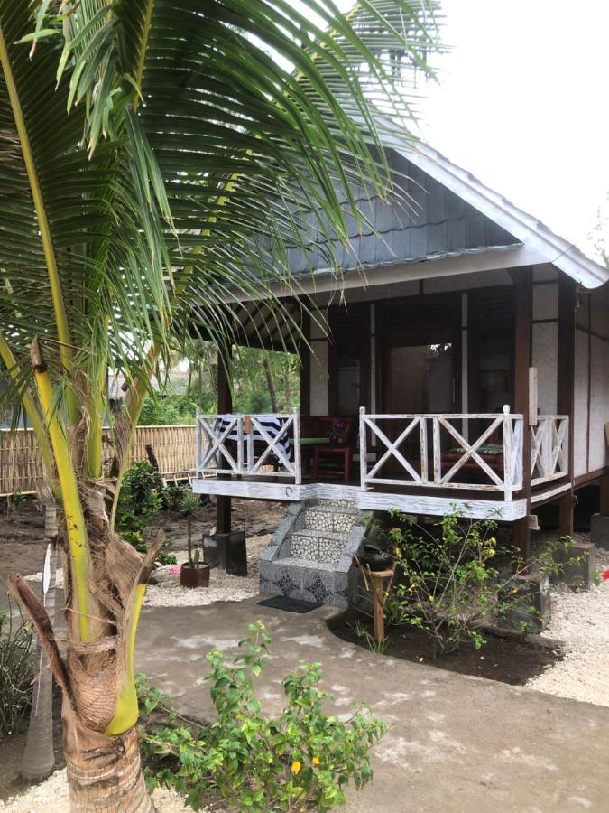 La Boheme Hotel Gili Islands Exterior photo